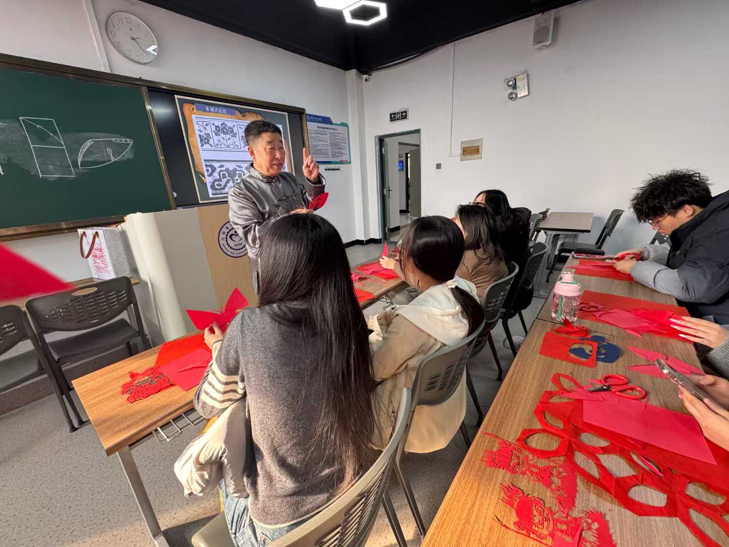 微信图片_20250527110511.jpg